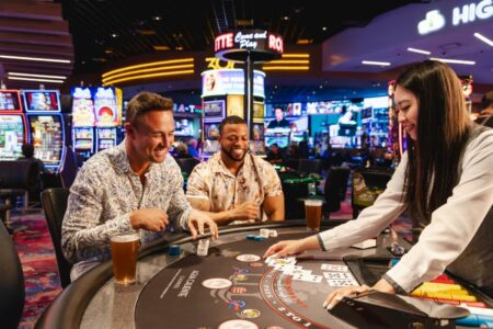 Hot5000 Casino